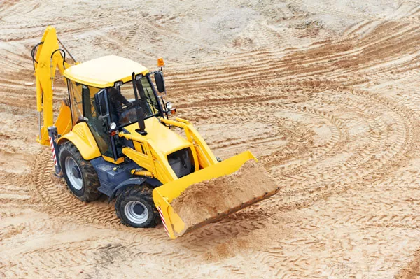 Location d'engin de chantier avec chauffeur expérimenté, Calvi, Balagne Recyclage